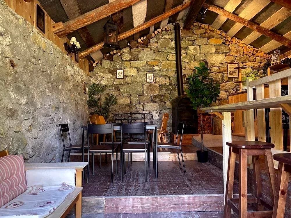 La Teuss — grange du XIXe siècle privatisable, Grand Hôtel & Kurhaus Arolla