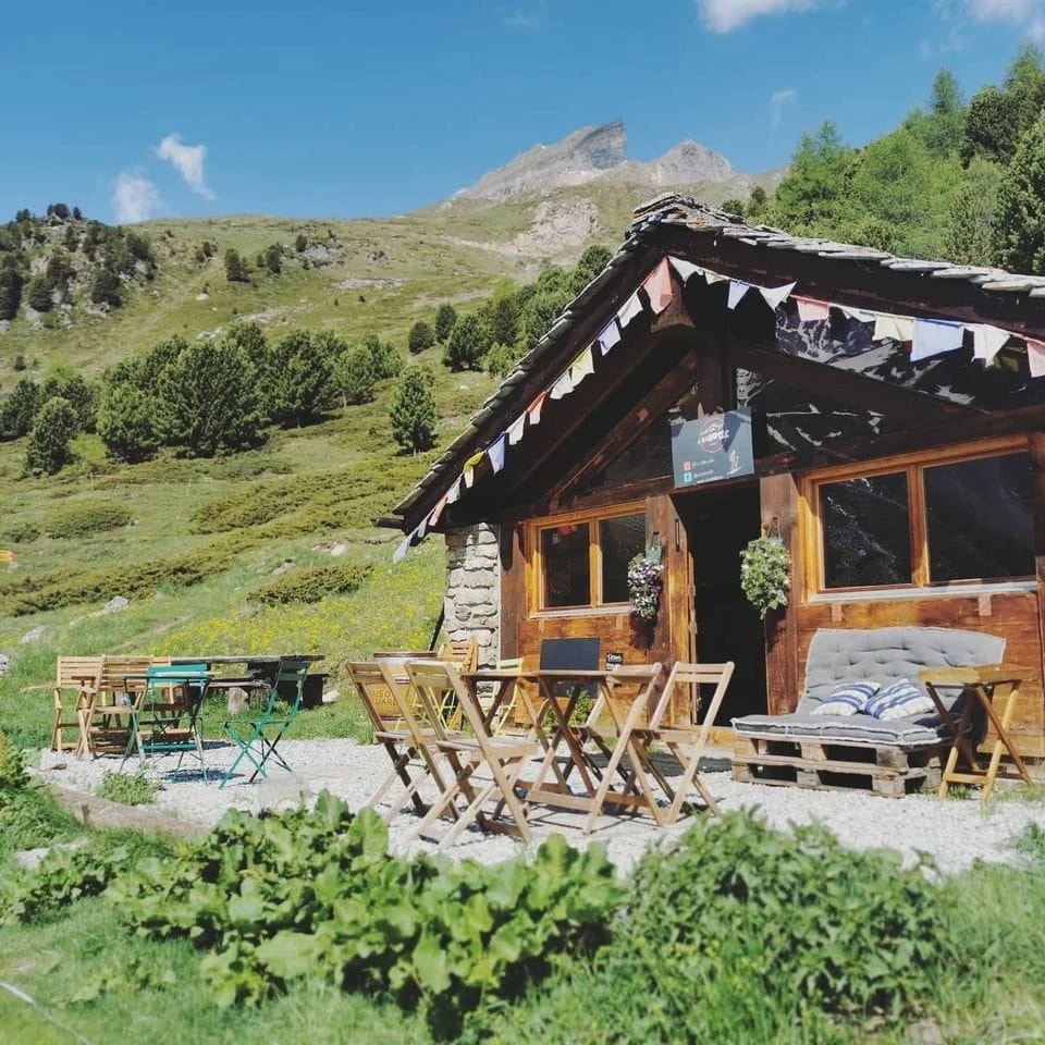 La Chotte — Cabane d'altitude à 2 166 m, Arolla